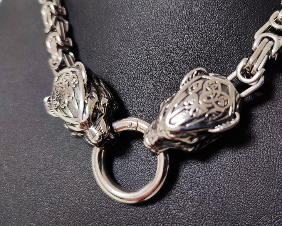 Powerful medieval jewelry with bear paw engraving